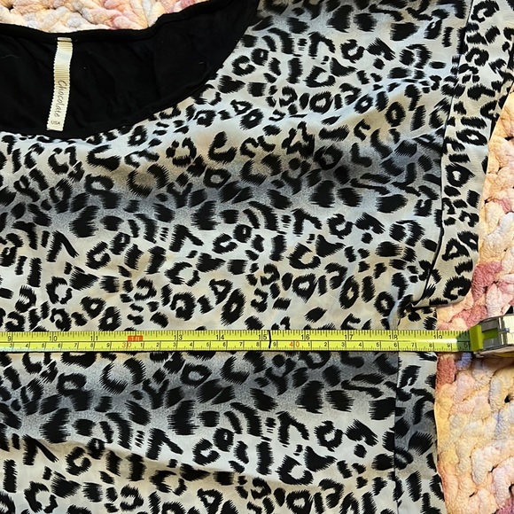 Leopard print blouse - Picture 3 of 5